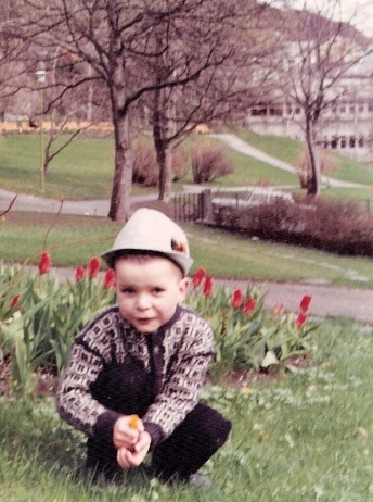 bilde: Gutt med hatt (1969)
